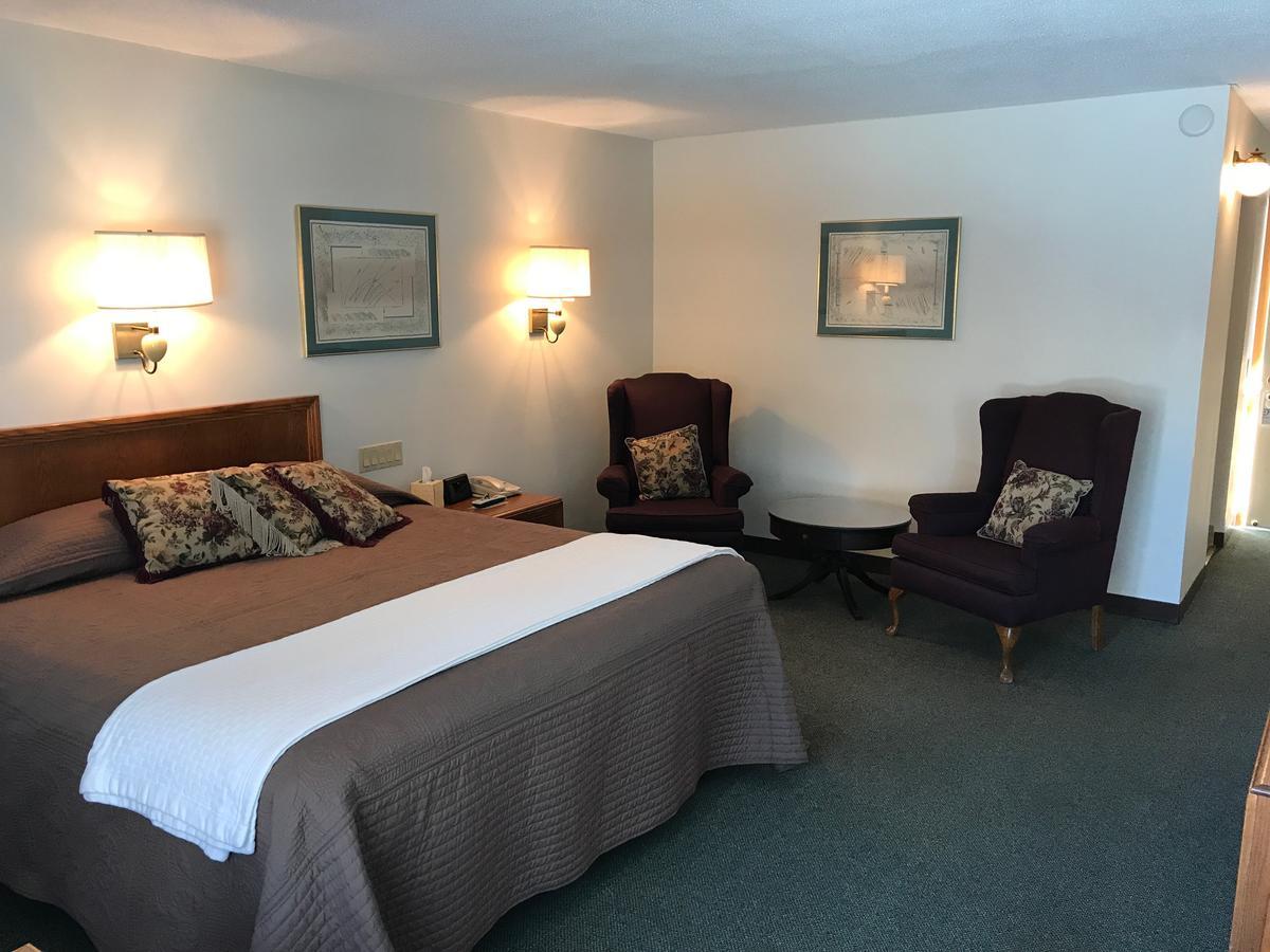 T-Bird Motor Inn Shelburne Eksteriør billede