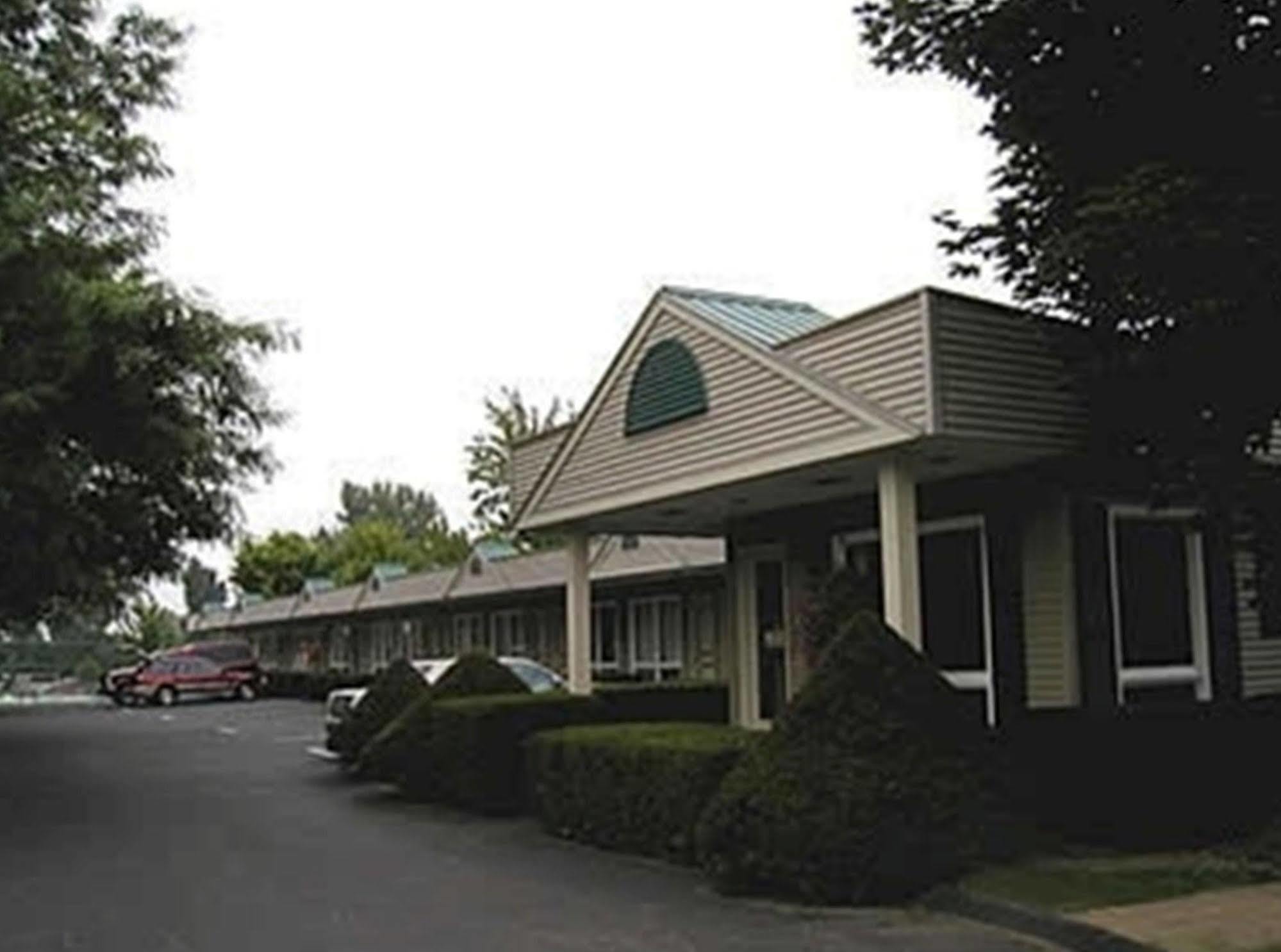 T-Bird Motor Inn Shelburne Eksteriør billede