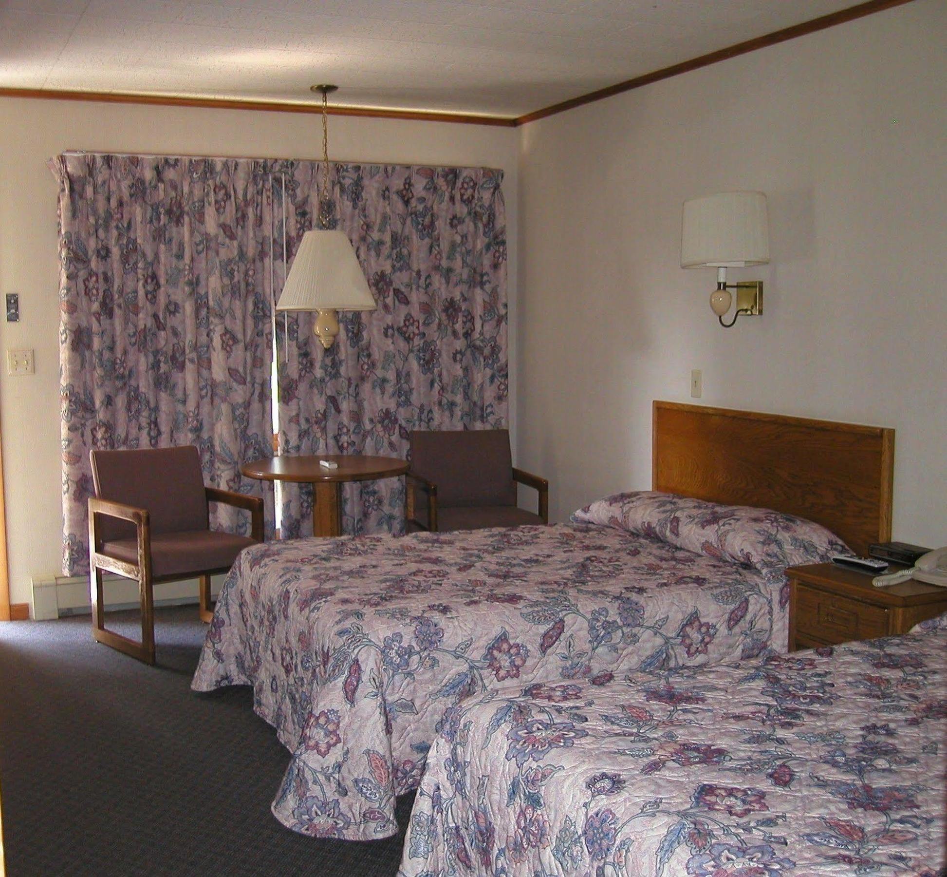 T-Bird Motor Inn Shelburne Eksteriør billede